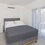 Kuca Za Odmor Laura Vila *