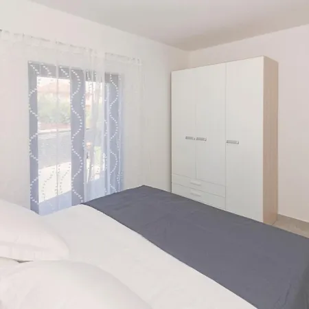 Kuca Za Odmor Laura Villa