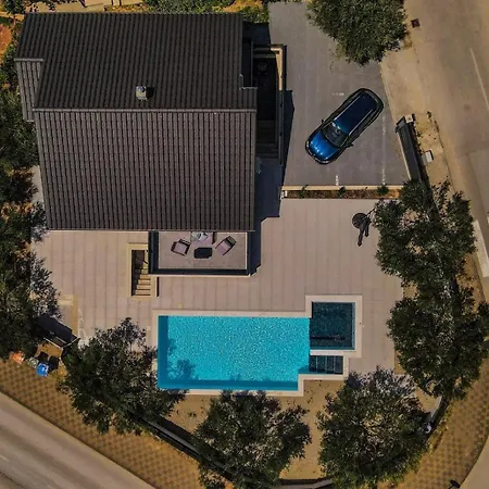 Villa Kuca Za Odmor Laura *