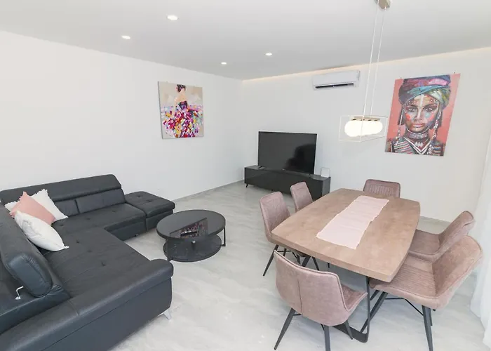 Вилла Kuca Za Odmor Laura *