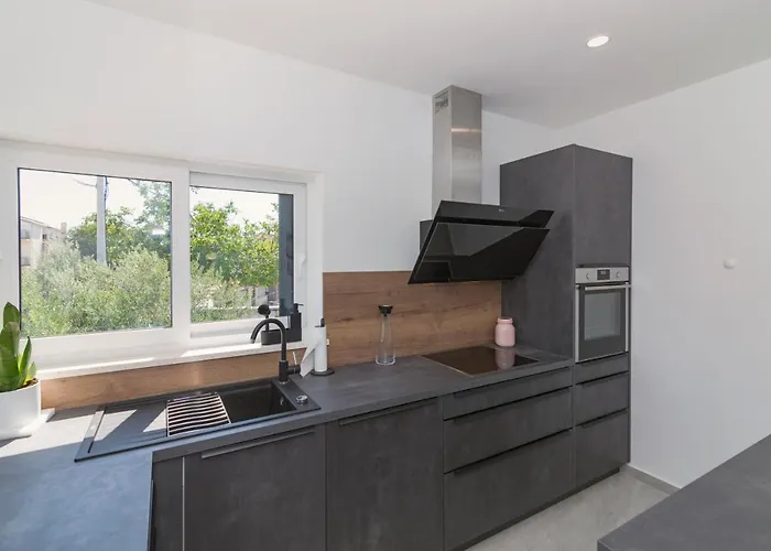 Kuca Za Odmor Laura Вилла *