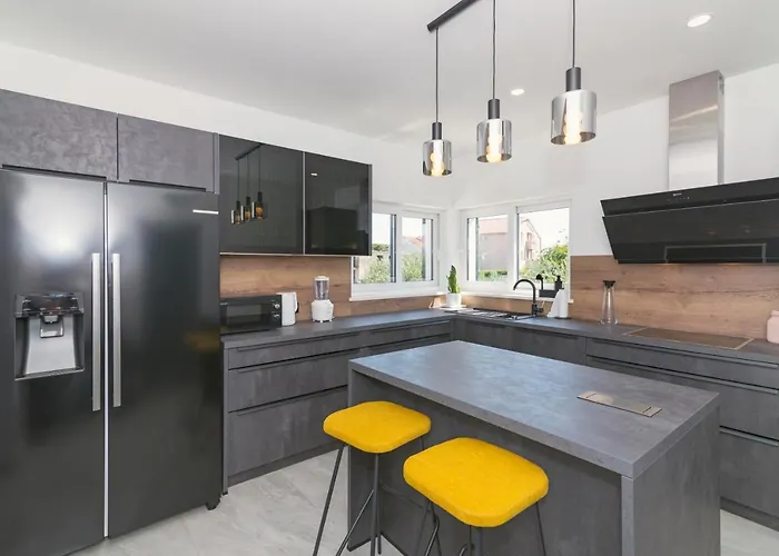 Kuca Za Odmor Laura Биоград-на-Мору