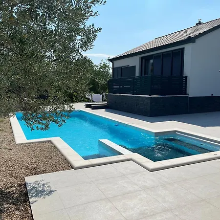 Villa Kuca Za Odmor Laura *
