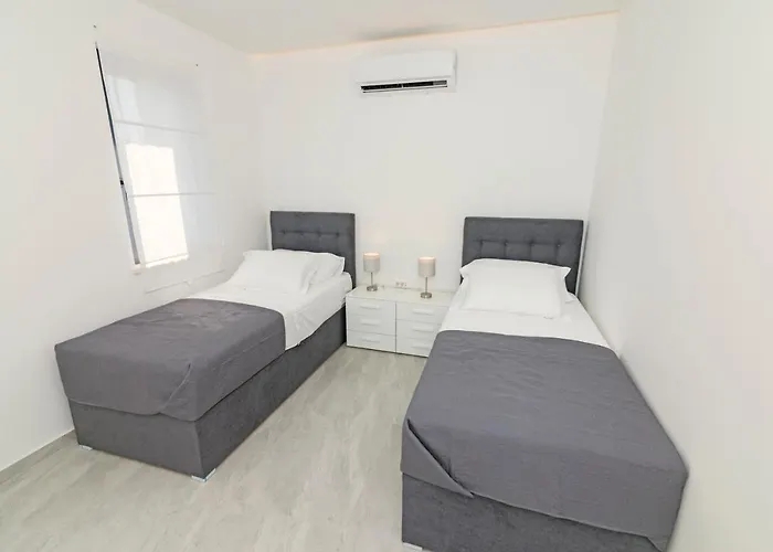 Kuca Za Odmor Laura ヴィラ *