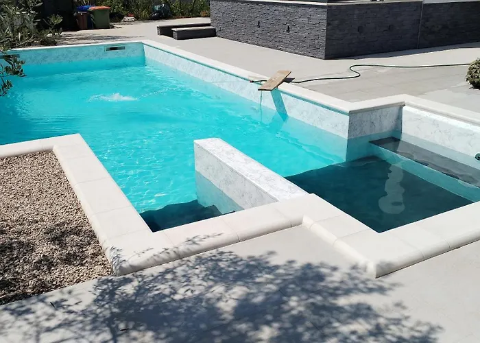 Kuca Za Odmor Laura *